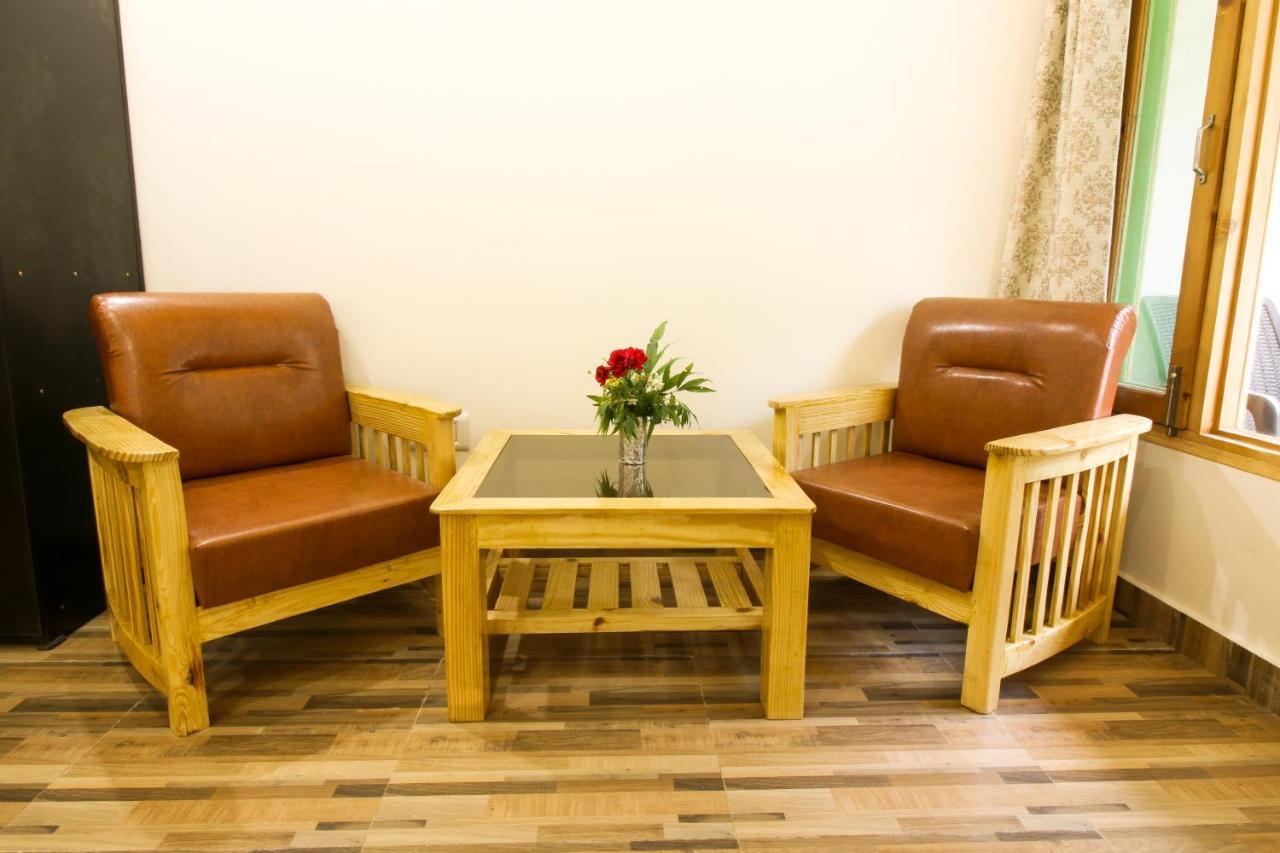Chaman Vatika Otel Kulu Dış mekan fotoğraf